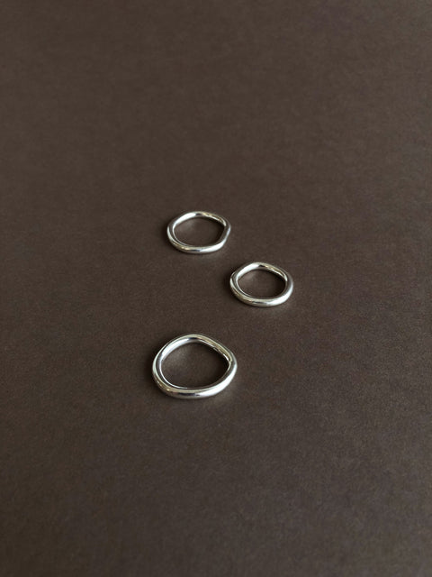 'free form' ring